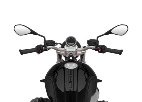 SIG 1056 02 BMW RnineT Pure Black Lines Black Storm