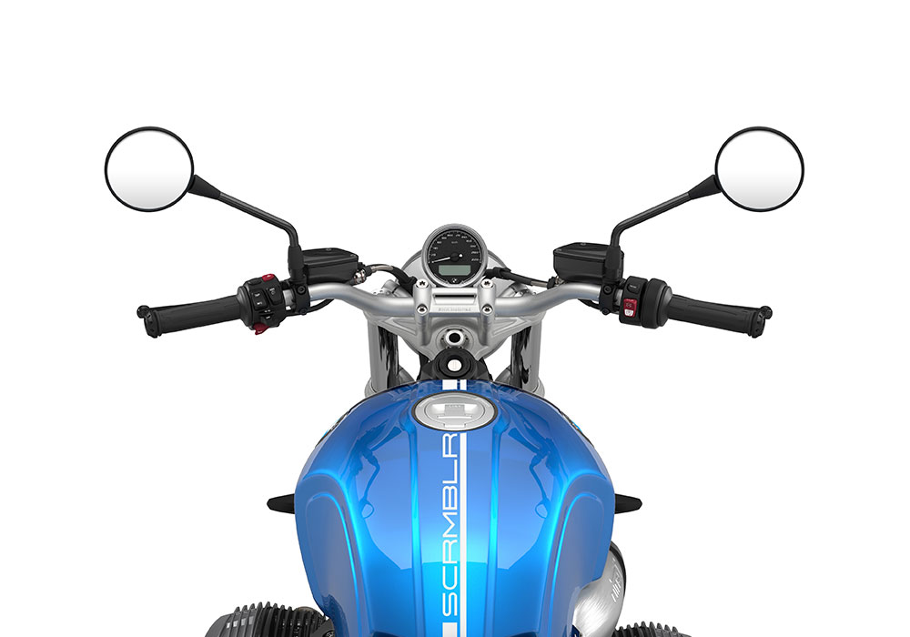 SIG 1058 03 BMW RnineT Scrambler White Lines – Cosmic Blue 1