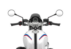 SIG 1072 01 BMW RnineT Urban GS Black Triple Lines Light White
