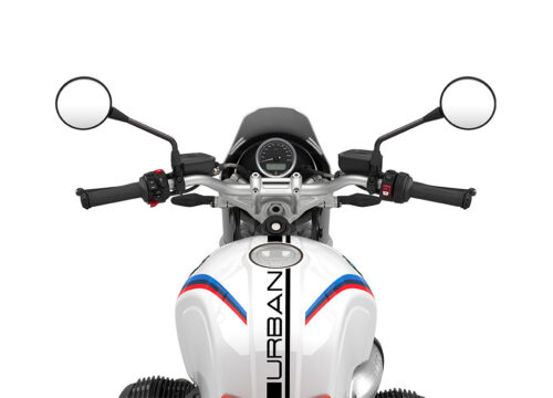 SIG 1076 01 BMW RnineT Urban GS Black Lines Light White Top