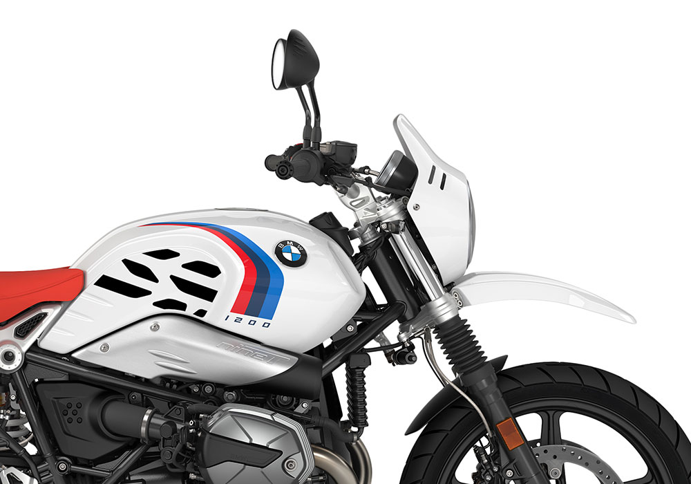 SIG 1088 01 BMW RnineT Urban GS BlackGS Line Light White 02