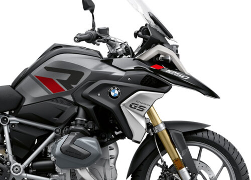 SIG 1116 02 BMW R1250GS R Line Black Grey Red Black Storm 02