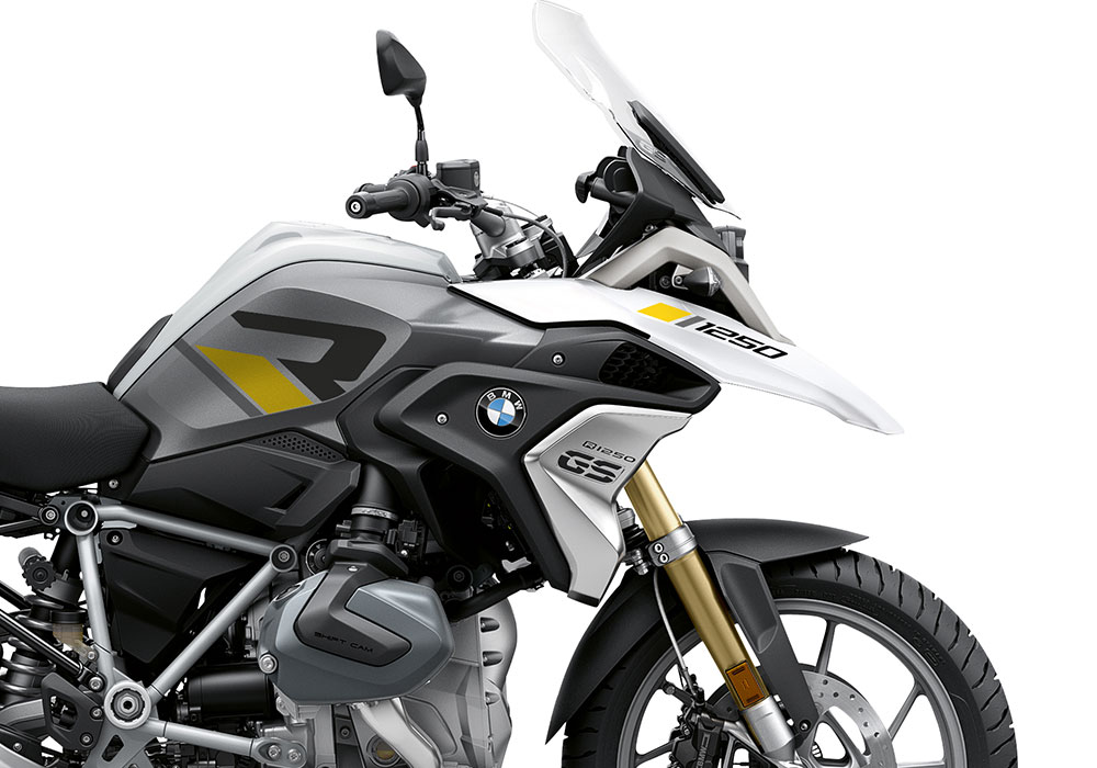 SIG 1118 02 BMW R1250GS R Line Black Grey Yellow Light White 02