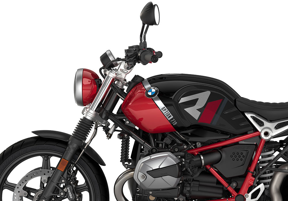 SIG 1129 03 BMW RnineT Scrambler R LINE Grey Red Grey Stickers Option 719 Black Strorm Metallic Racing Red Left 02