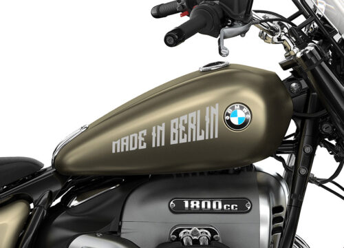 SIG 1211 02 R18 Classic MADE IN BERLIN Silver Matt Stickers Manhattan 02