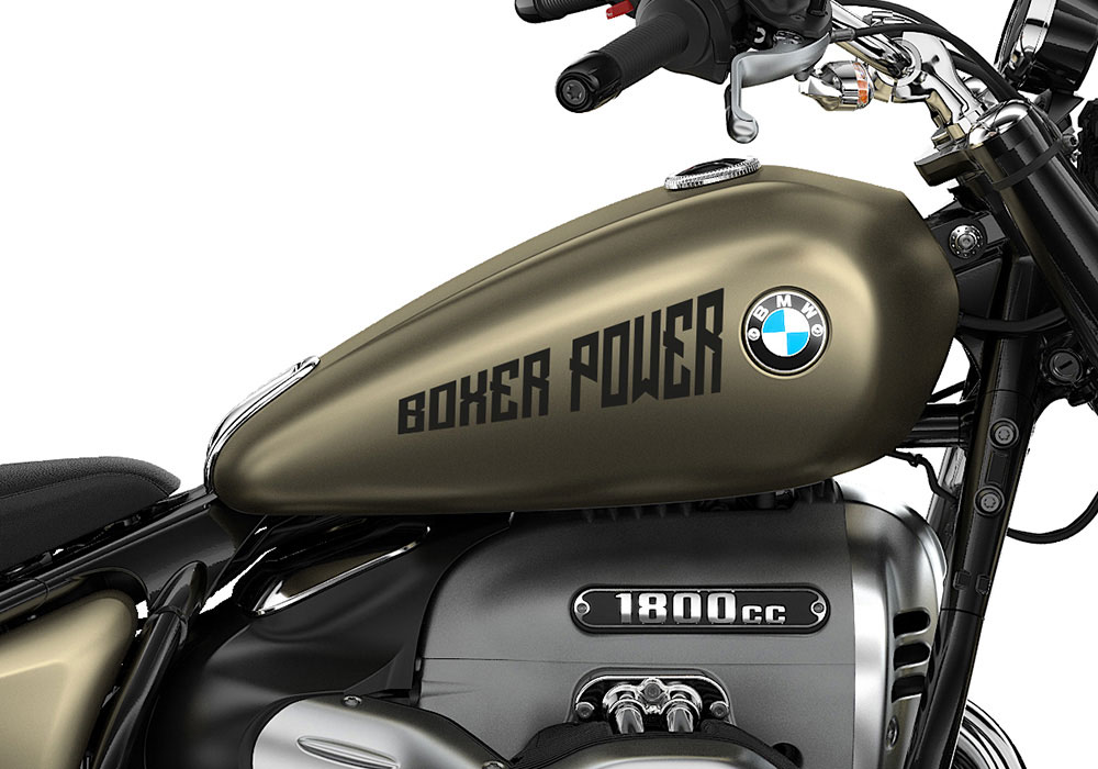 SIG 1226 01 R18 BOXER POWER Black Matt Stickers Manhattan 02